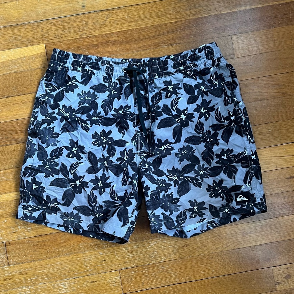 Men's Quiksilver Volley Elastic Waistband Shorts